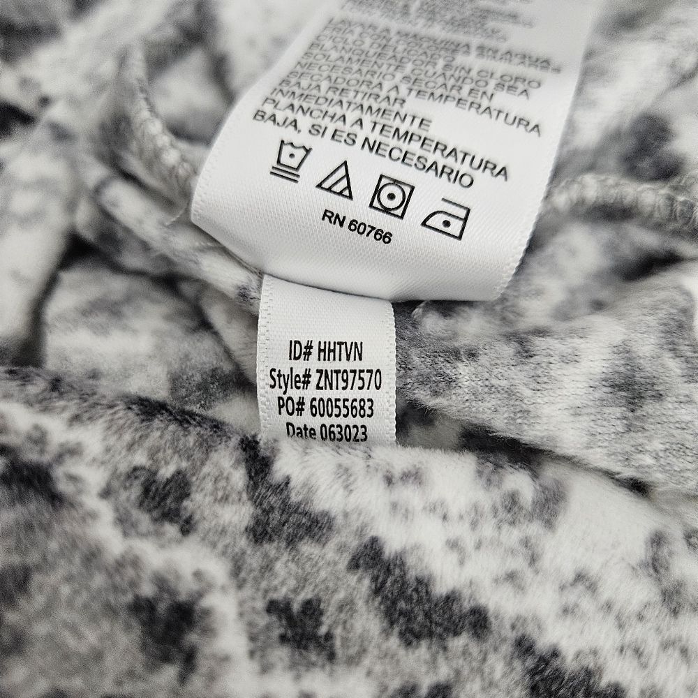 Nautica Silky Fleece Pajama Top Gray Fair Isle Long Sleeve V Neck 2XL - Picture 10 of 10